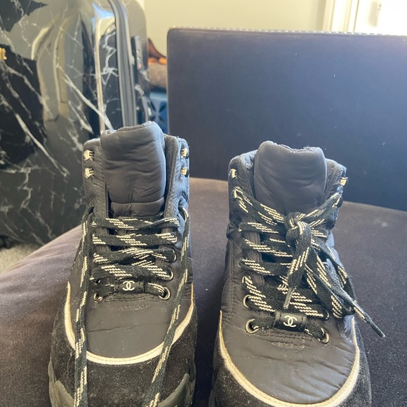 Chanel sneakers - Picture 4 of 11